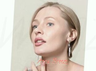 Anna_Breeze