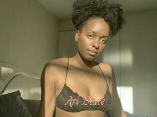 Ari_Bluee