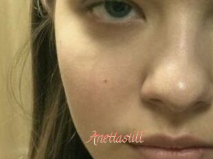 AnettaStill