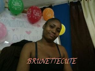 BRUNETTECUTE