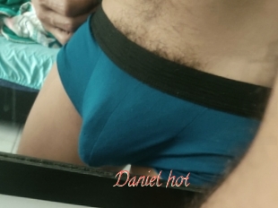 Daniel_hot