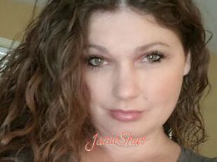 JanieShae