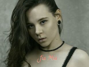 Jia_Mia
