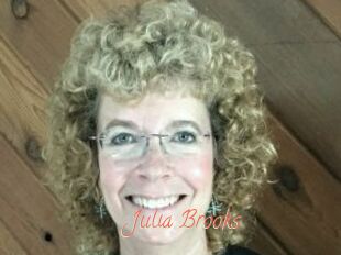 Julia_Brooks