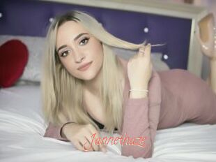 Jannethaze