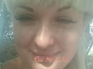 Kiss_Me_XoXo
