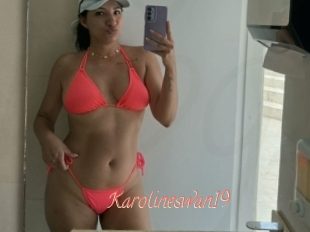 Karolineswan19