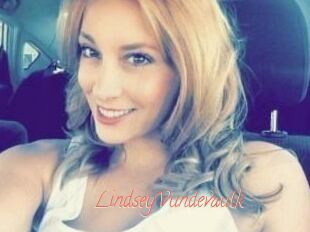 LindseyVundevaulk
