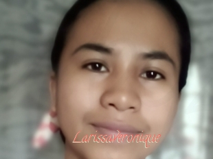 Larissaveronique