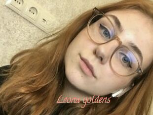 Leona_goldens