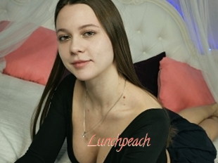 Lunchpeach