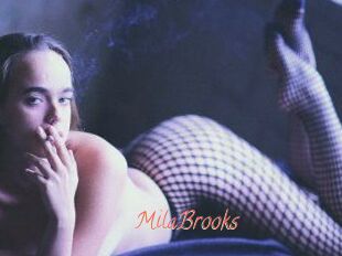 Mila_Brooks