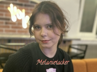 Melanietacker