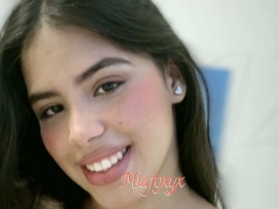 Miafoxyx