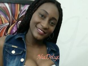 NiaDelux