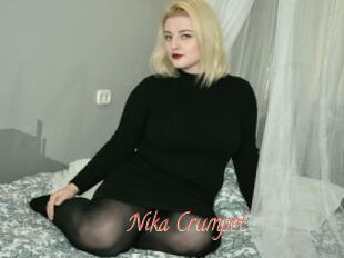 Nika_Crumpet