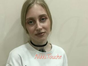 NikkiTouche
