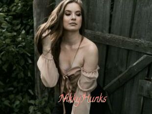 NikkyHunks