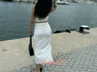 Queenn1111
