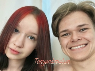 Tonyandmialun